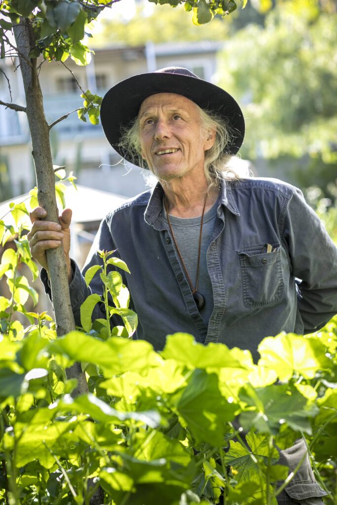 Chris Nyerges foraging in LA.