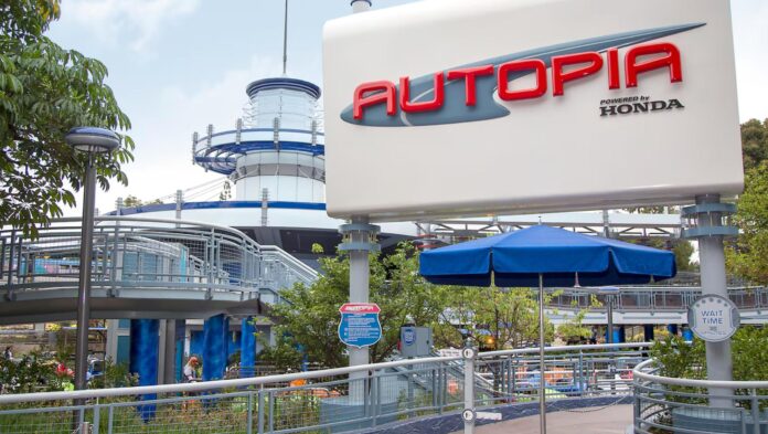 autotopia sign at disneyland