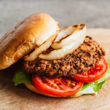RECIPE: Grillable Plant-Based Pizza Burgers