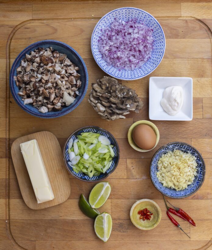 the ingredients for sisig