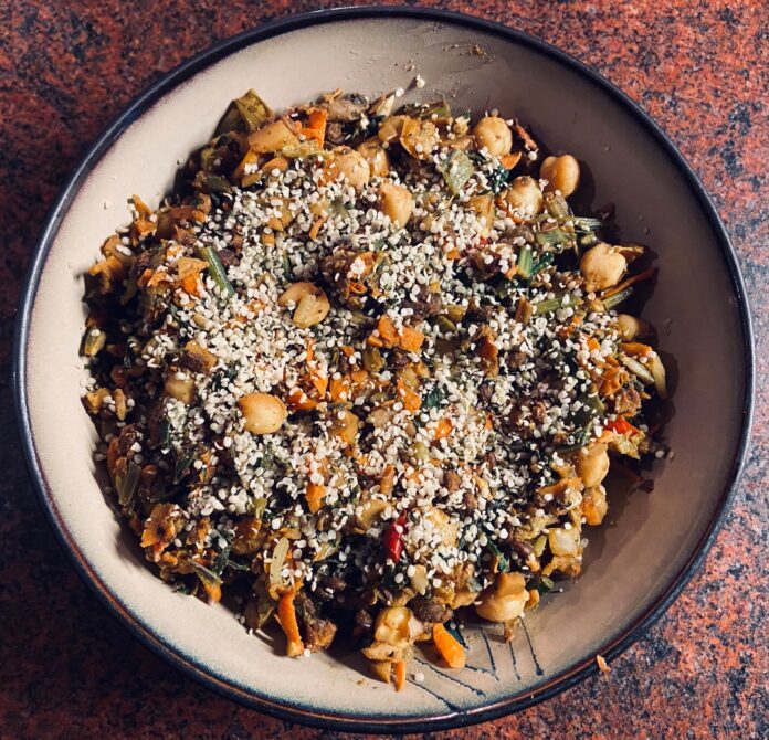 chickpea scramble with hemp seeds