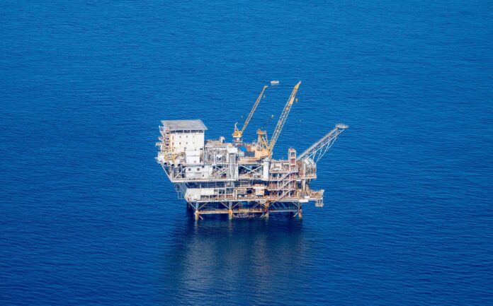 oil drilling platform