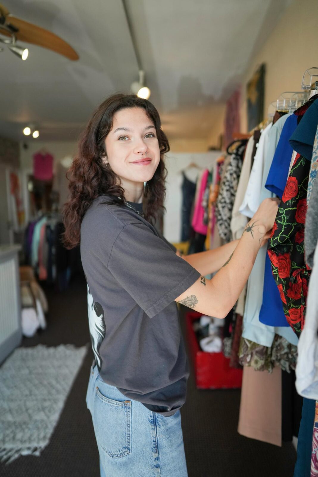 char kelly thrifting on martha's vineyard