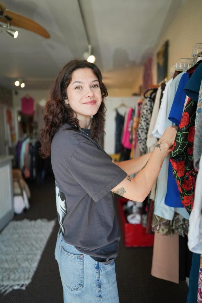 char kelly thrifting on martha's vineyard