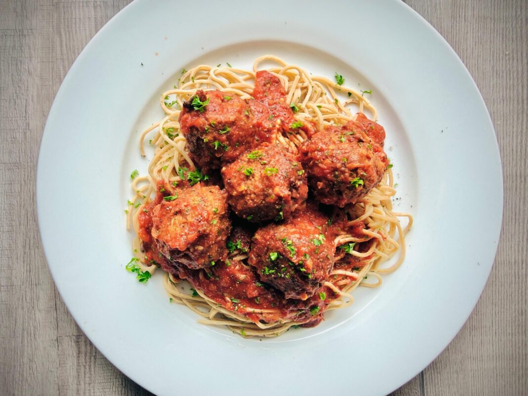 spaghetti and lentil meatballs